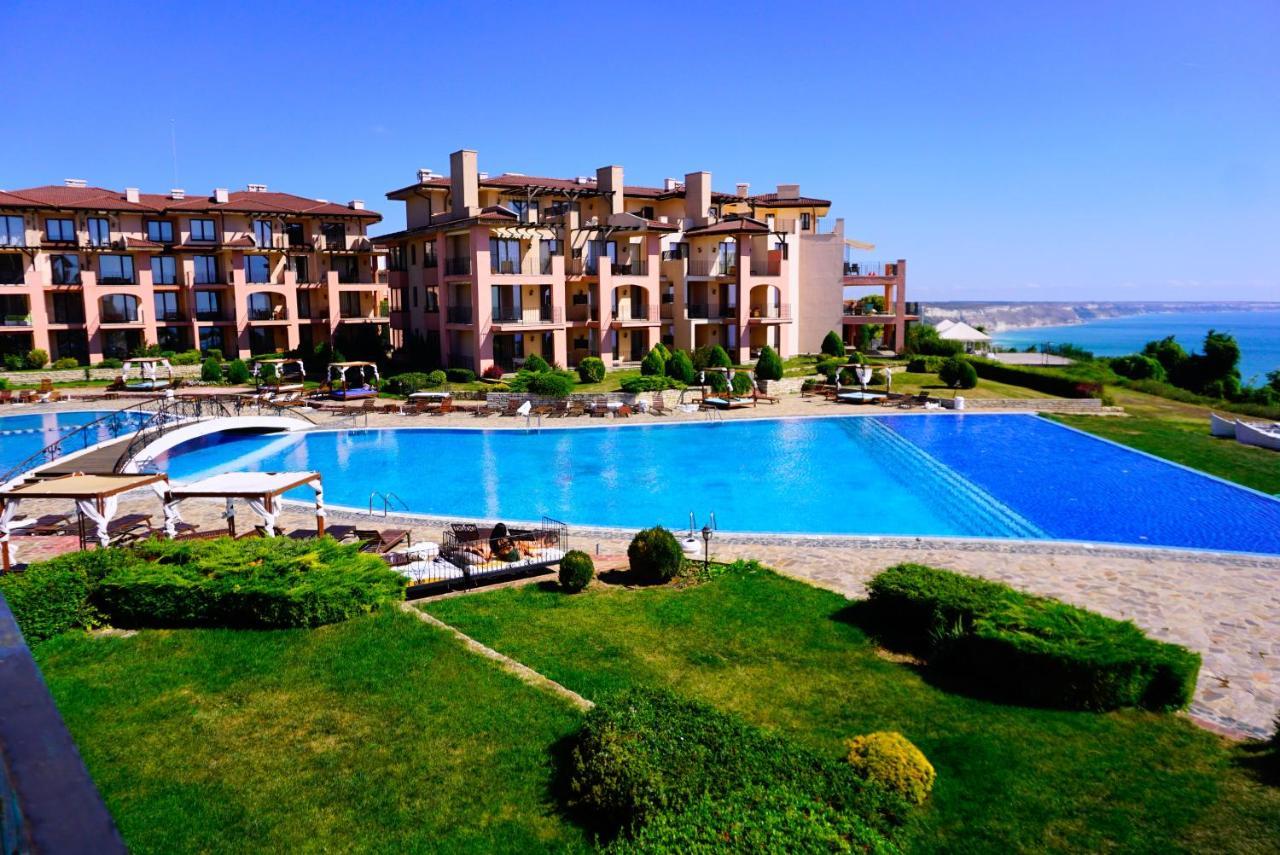 Hc Apartments Kaliakria Topola Exterior photo
