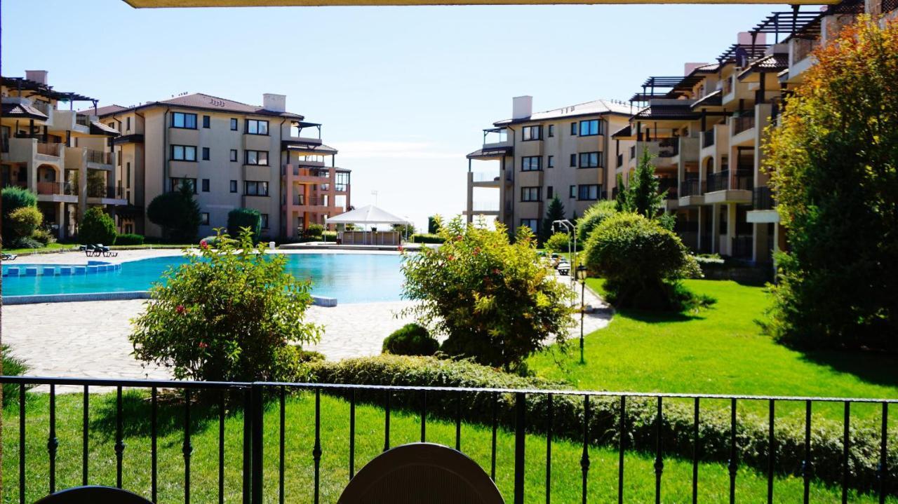 Hc Apartments Kaliakria Topola Exterior photo